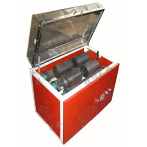 XMB 0.5L 1L Laboratoryjny młyn tarczowy Trzywalcowy czterocylindrowy